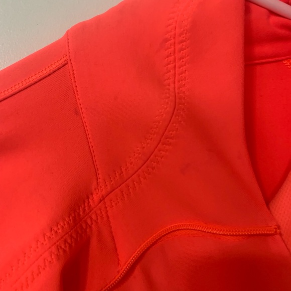 Lululemon half zip - Picture 7 of 8